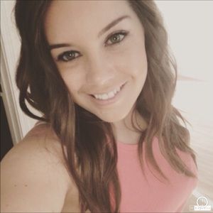 Meet your Posher, Kari
